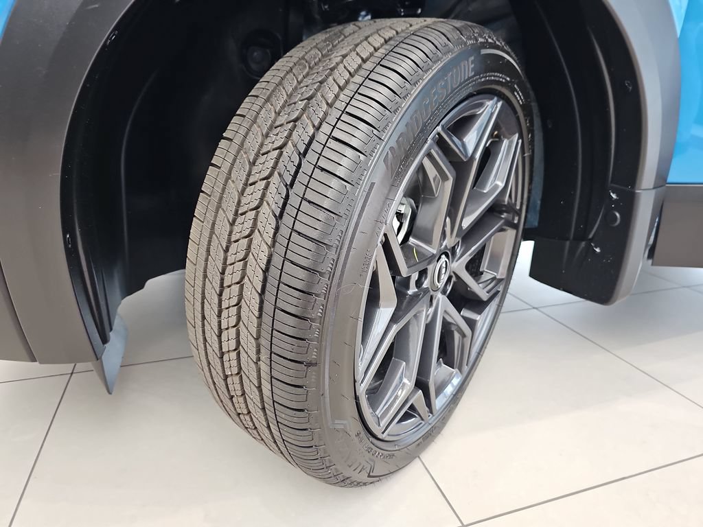 New 2026 Nissan Kicks SR w/ SR Premium Package FWD image 33