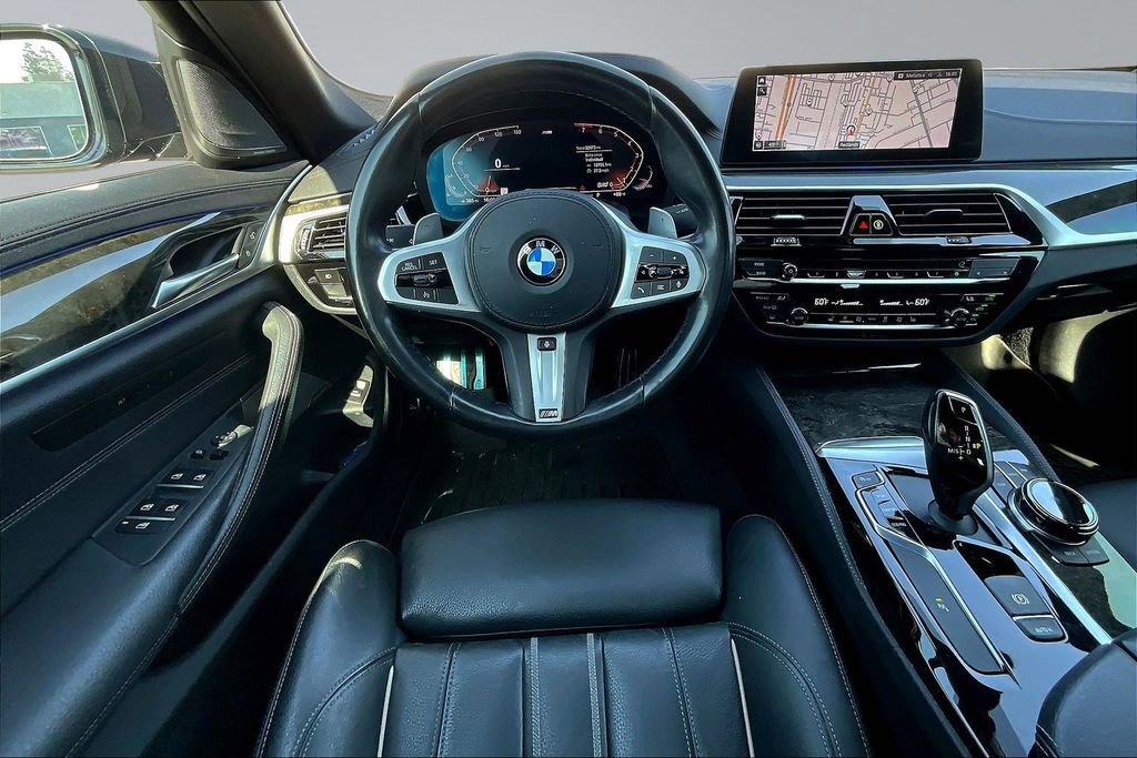 Used 2020 BMW 540i w/ M Sport Package image 5