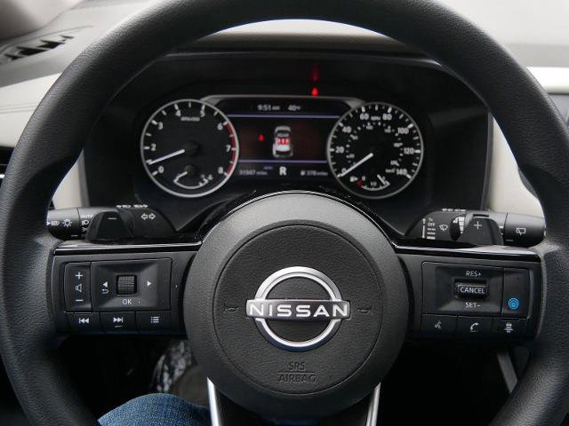 Certified 2023 Nissan Rogue SV image 25