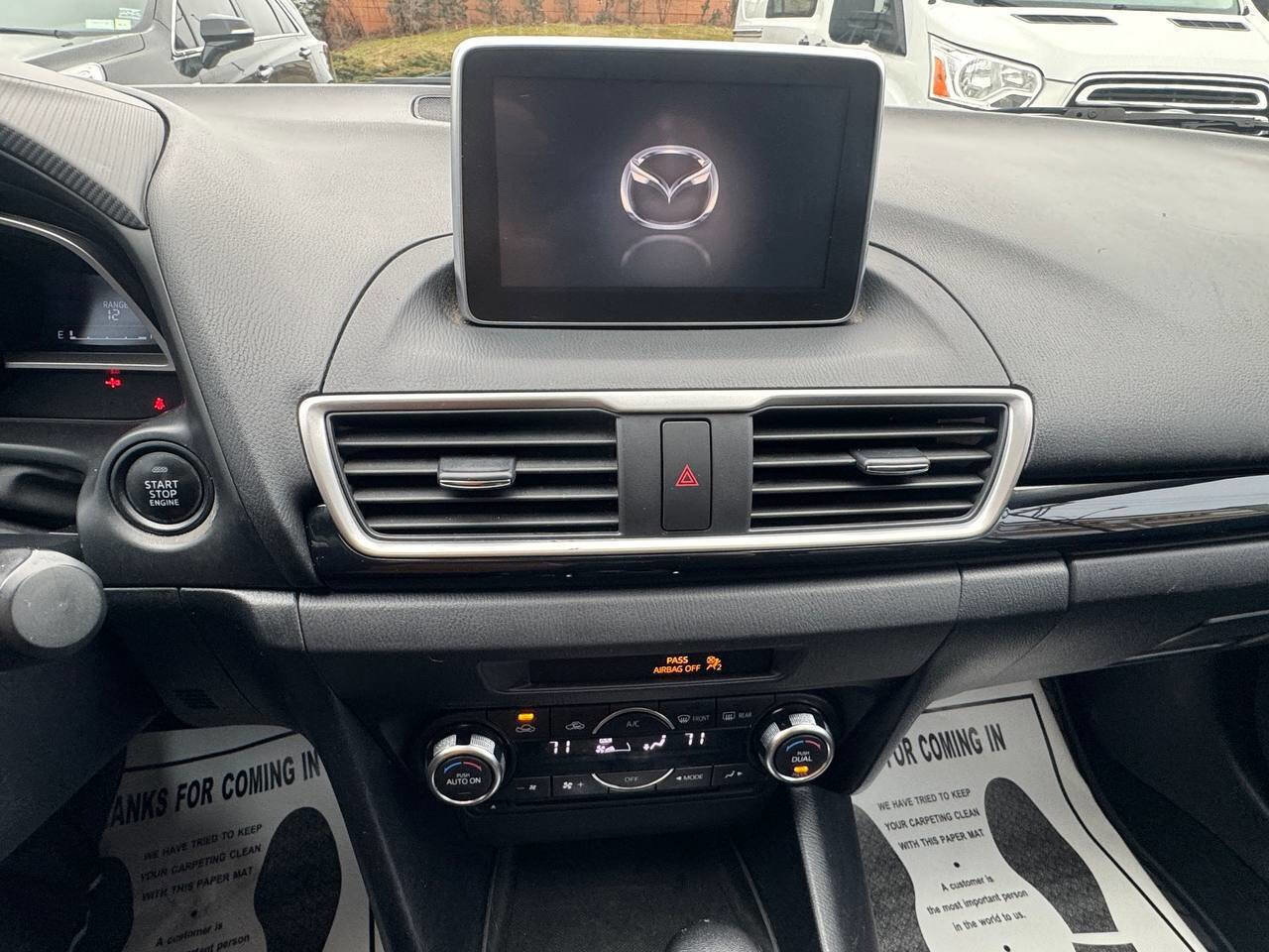 Used 2015 MAZDA MAZDA3 i Touring w/ Technology Package image 11