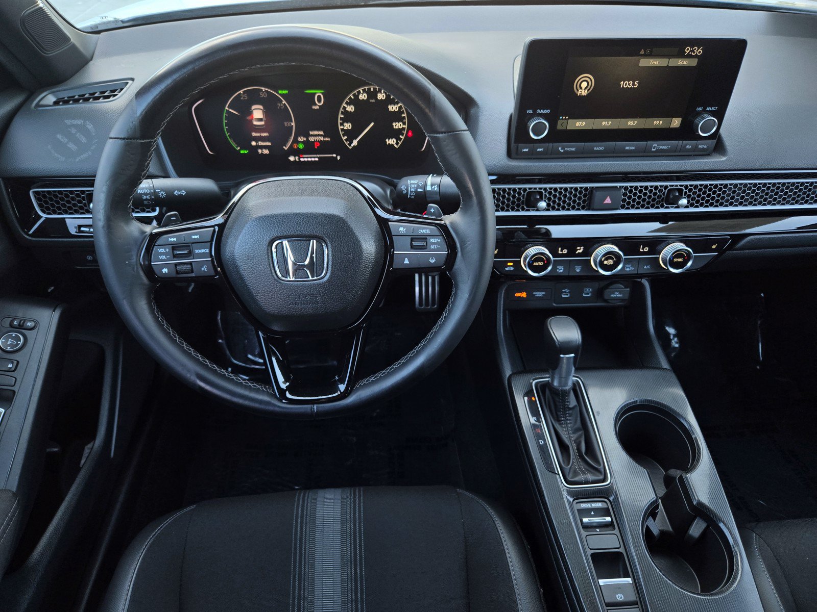 Used 2025 Honda Civic Sport image 9