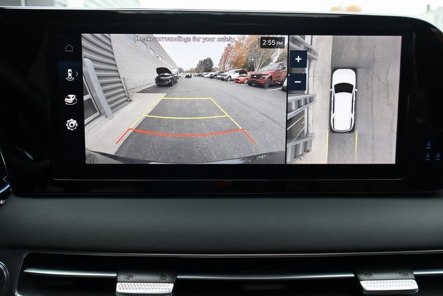 Used 2025 Hyundai Palisade Calligraphy image 8