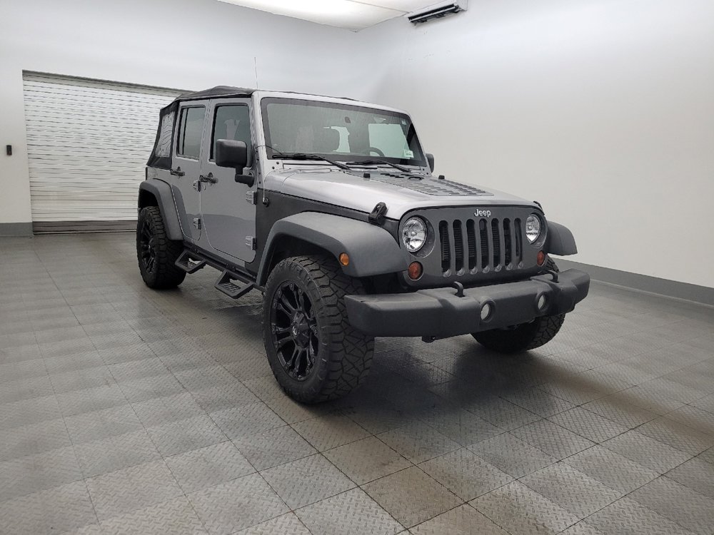 Used 2014 Jeep Wrangler Unlimited Sport w/ Connectivity Group AWD/4WD image 13