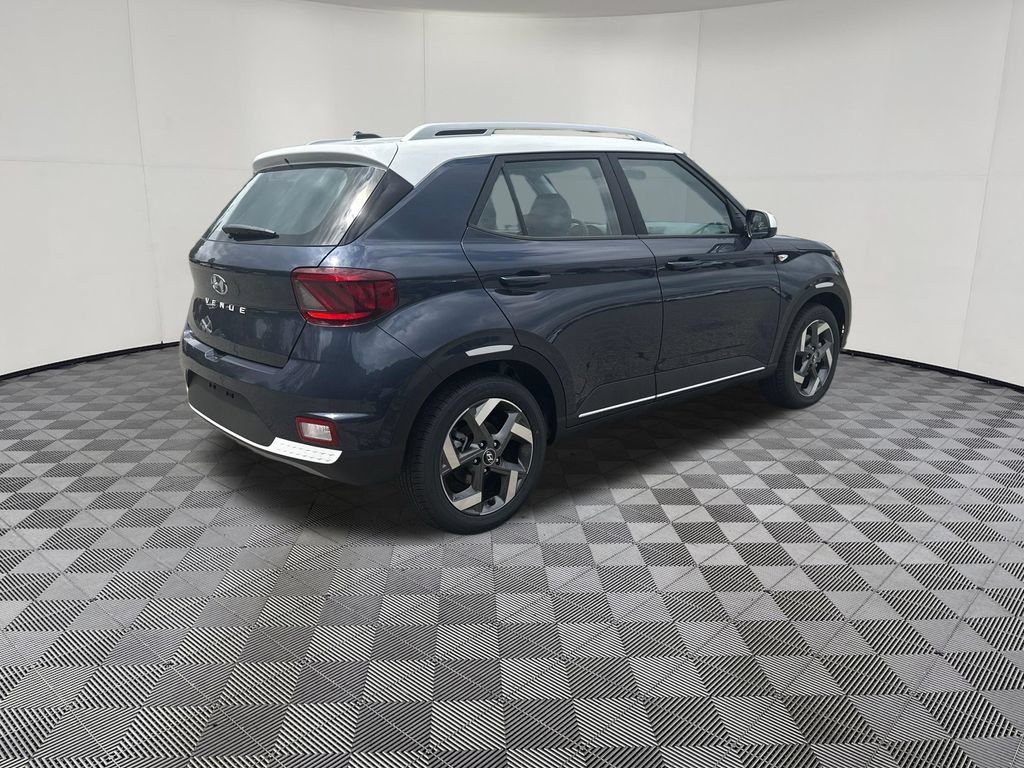 New 2026 Hyundai Venue SEL FWD image 5