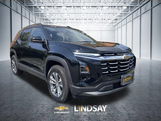 Certified 2025 Chevrolet Equinox LT w/ Convenience Package II AWD/4WD image 2