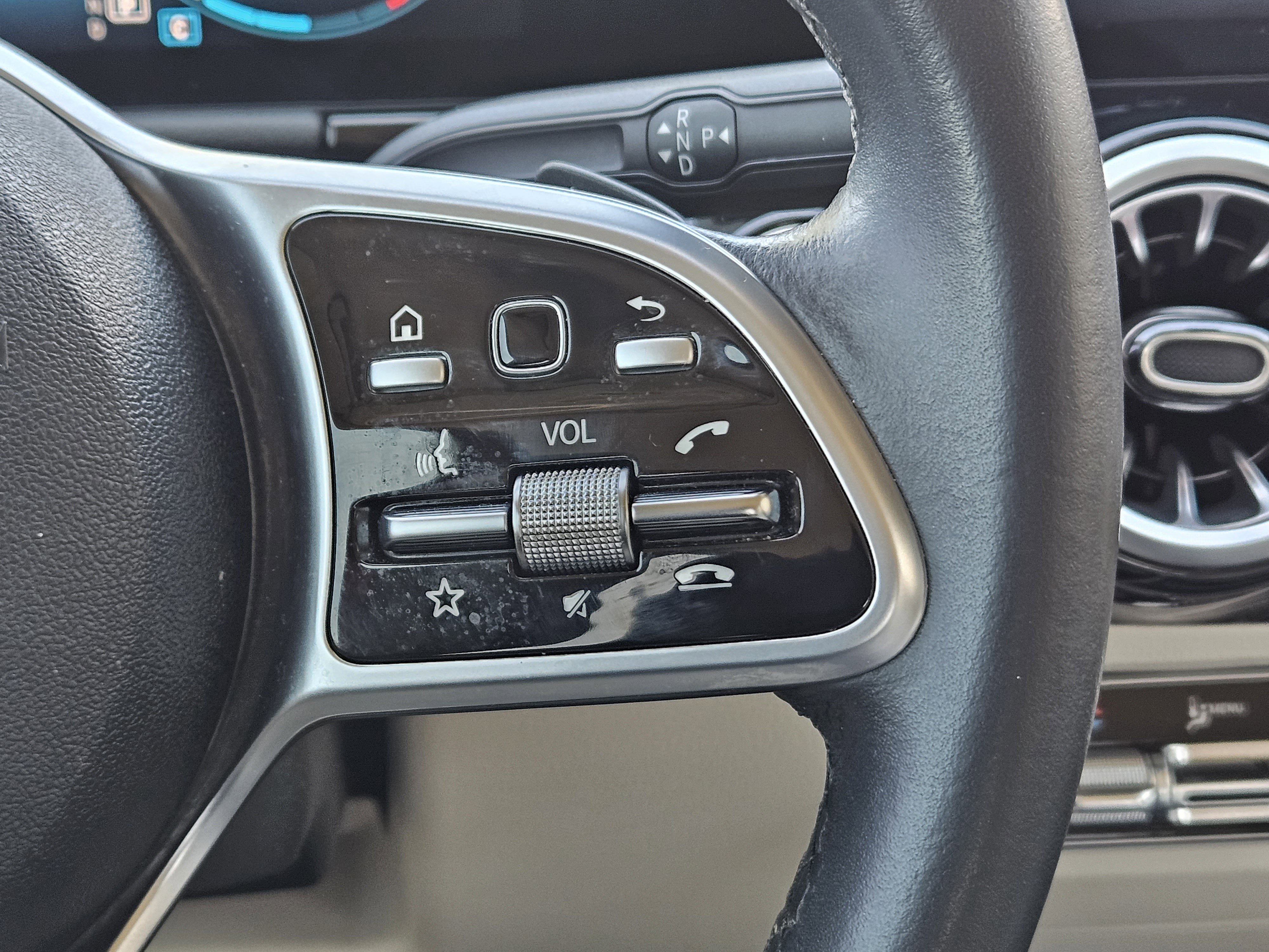 Certified 2022 Mercedes-Benz GLA 250 image 27