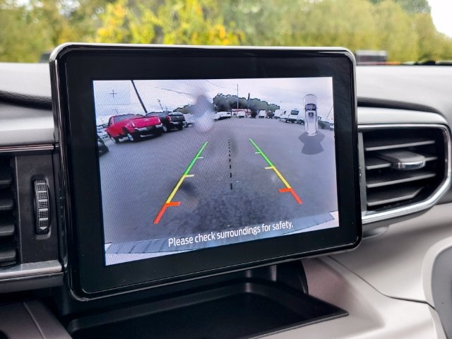 Certified 2023 Ford Explorer XLT w/ Equipment Group 202A AWD/4WD image 23