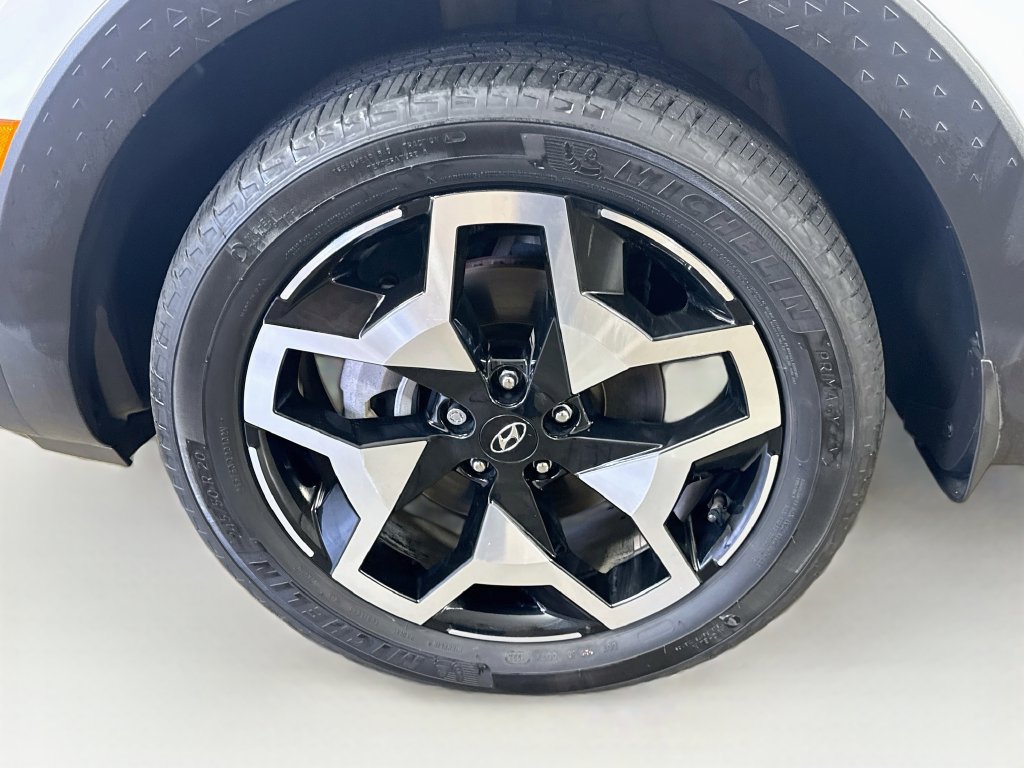 Used 2023 Hyundai Santa Cruz Limited AWD/4WD image 42
