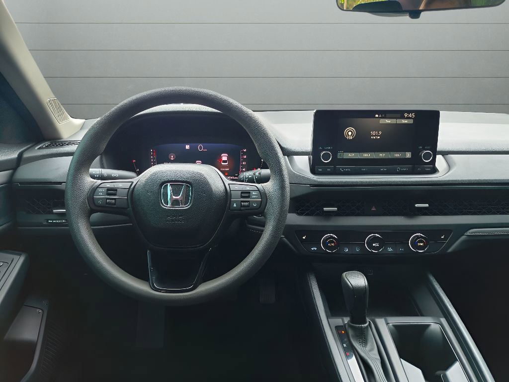 Used 2024 Honda Accord EX image 26