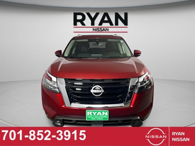 New 2025 Nissan Pathfinder Platinum image 12