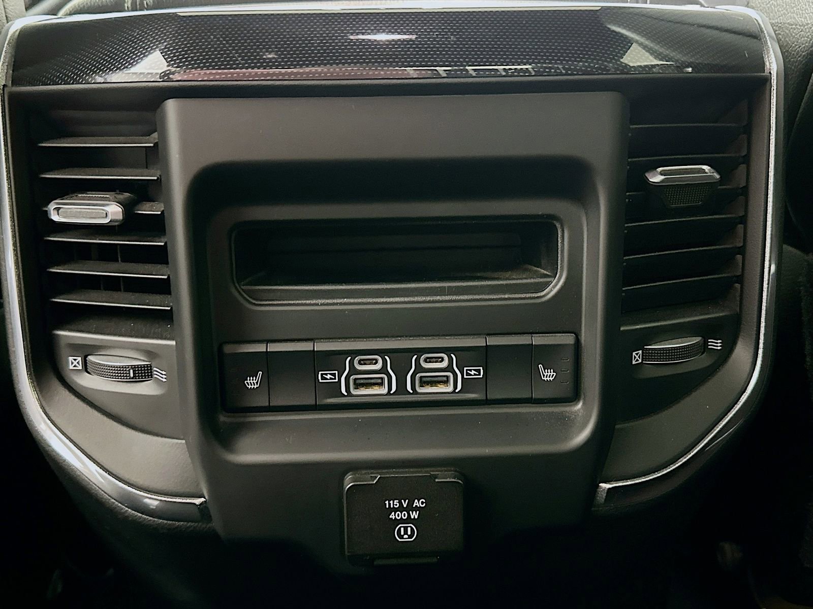 Used 2022 RAM 2500 Laramie AWD/4WD image 26