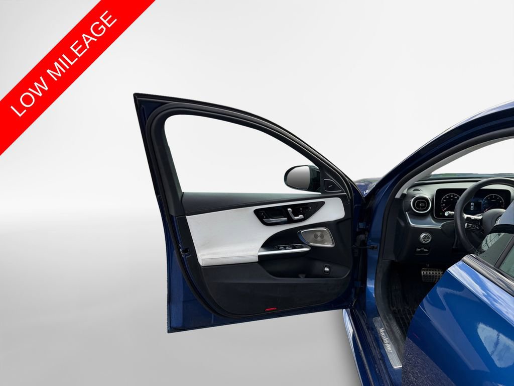 Used 2024 Mercedes-Benz C 300 4MATIC Sedan image 14