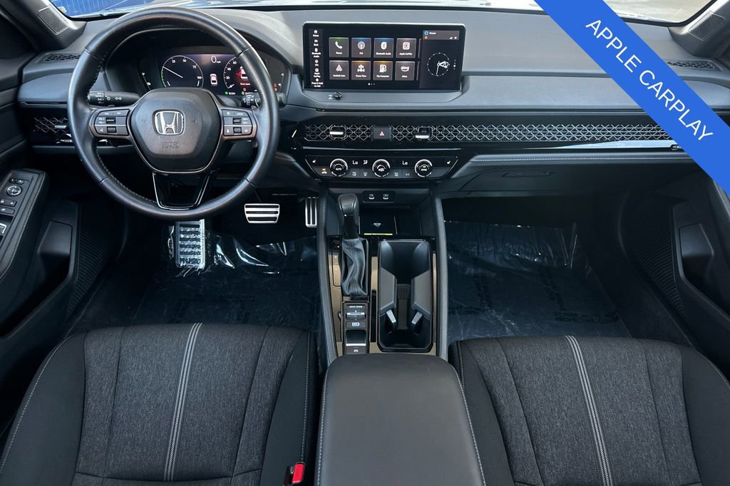 Used 2025 Honda Accord Sport image 15