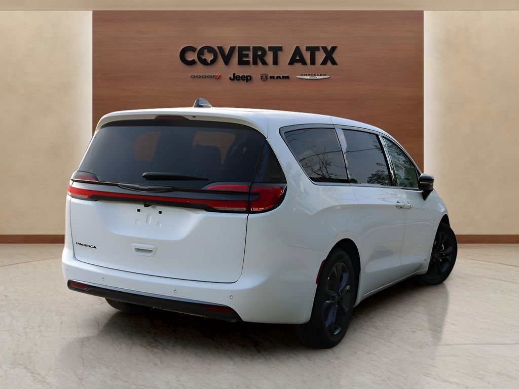 New 2026 Chrysler Pacifica Select FWD image 5