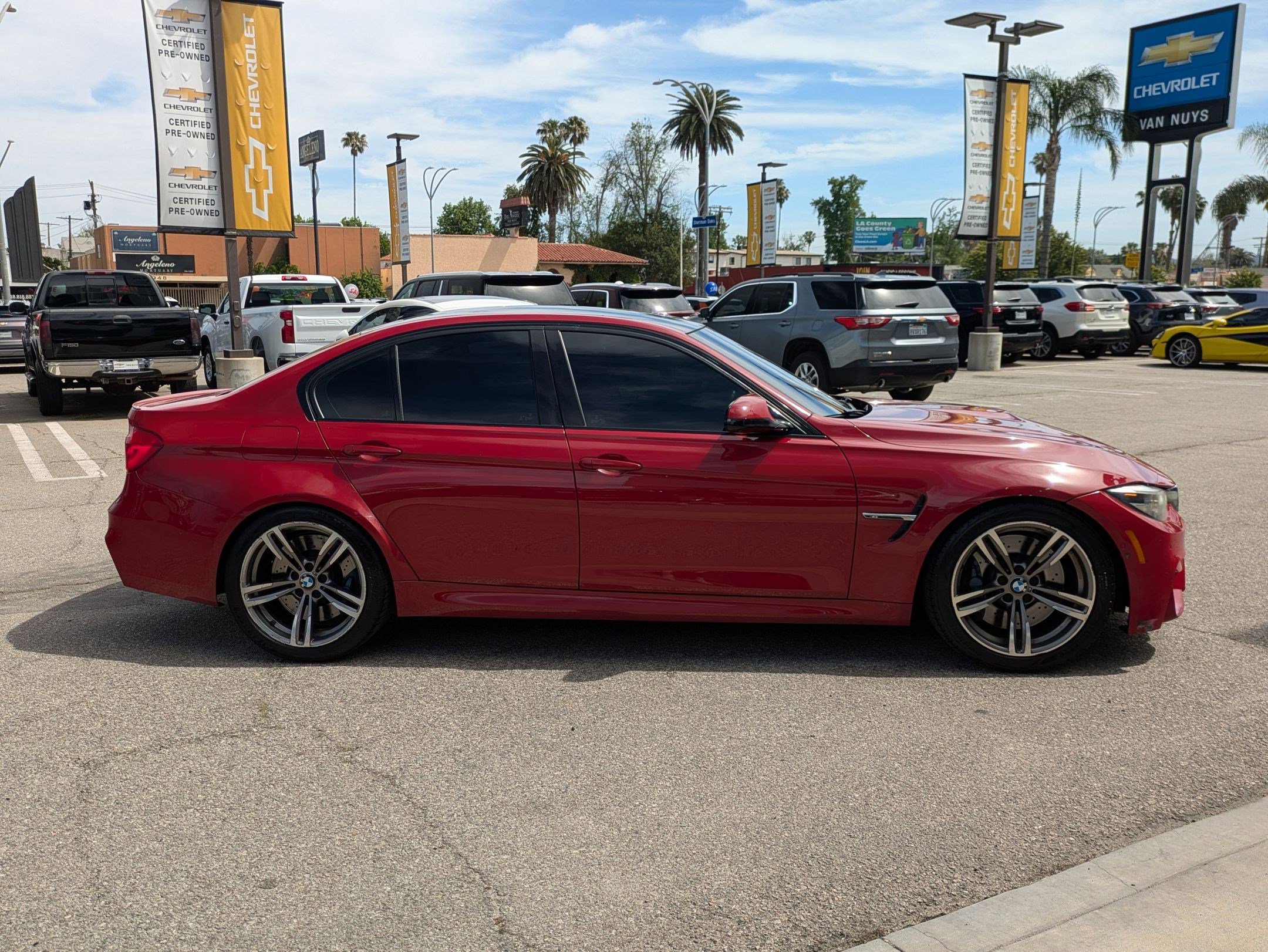Used 2018 BMW M3 image 4