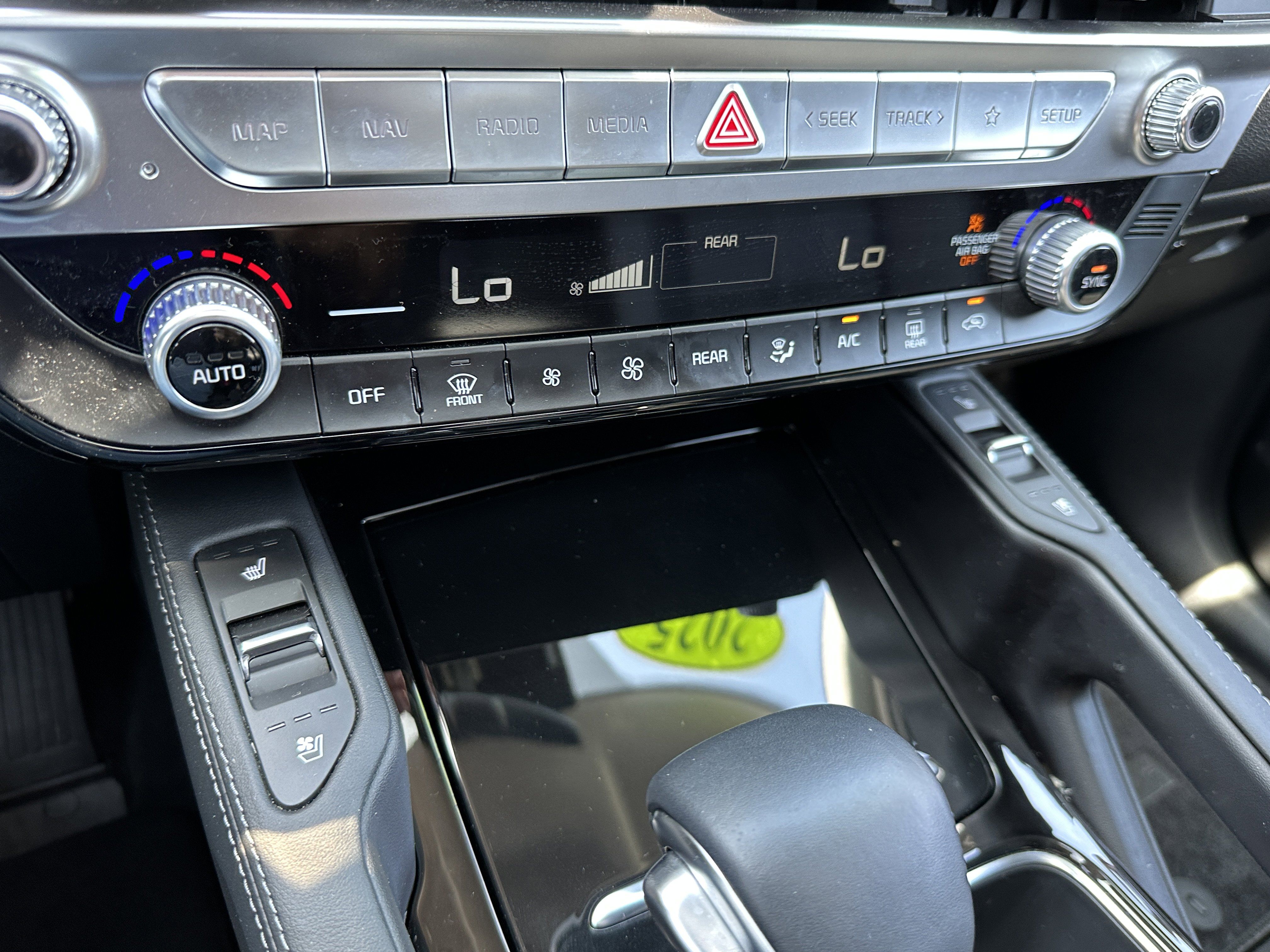 Certified 2025 Kia Telluride EX FWD image 33