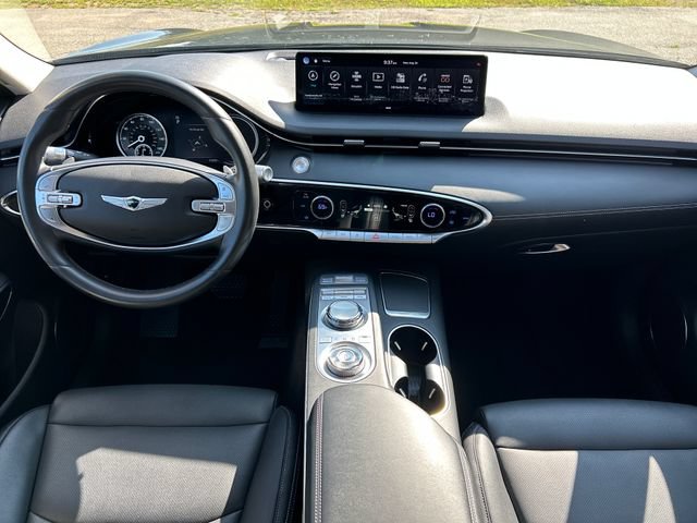 Used 2025 Genesis GV70 2.5T AWD/4WD image 18