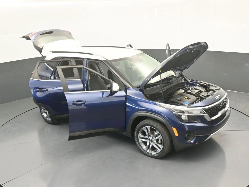 Used 2023 Kia Seltos S image 61