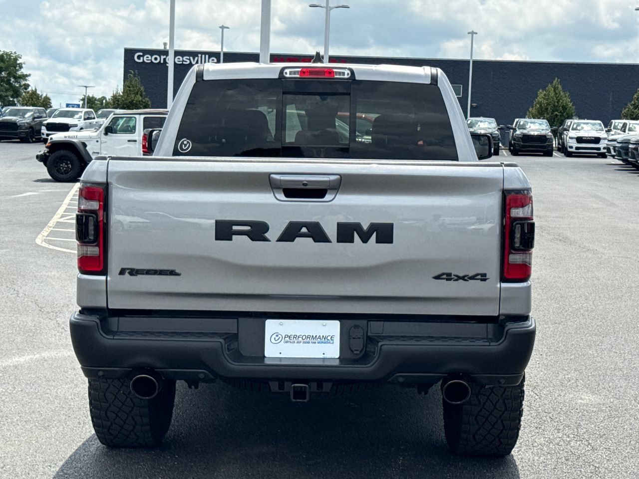 Used 2022 RAM 1500 Rebel w/ G/T Package AWD/4WD image 4