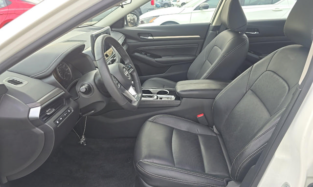Used 2023 Nissan Altima 2.5 SL FWD image 7