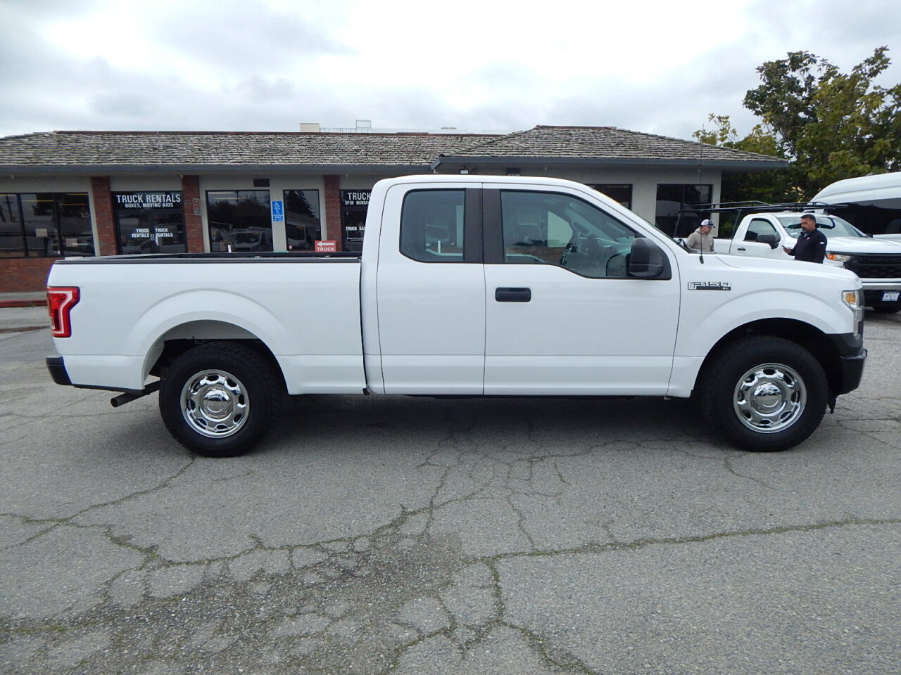 Used 2017 Ford F150 XL w/ XL Power Equipment Group image 9