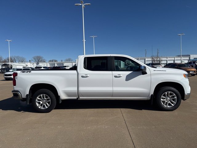 Used 2023 Chevrolet Silverado 1500 LT w/ Max Trailering Package image 2