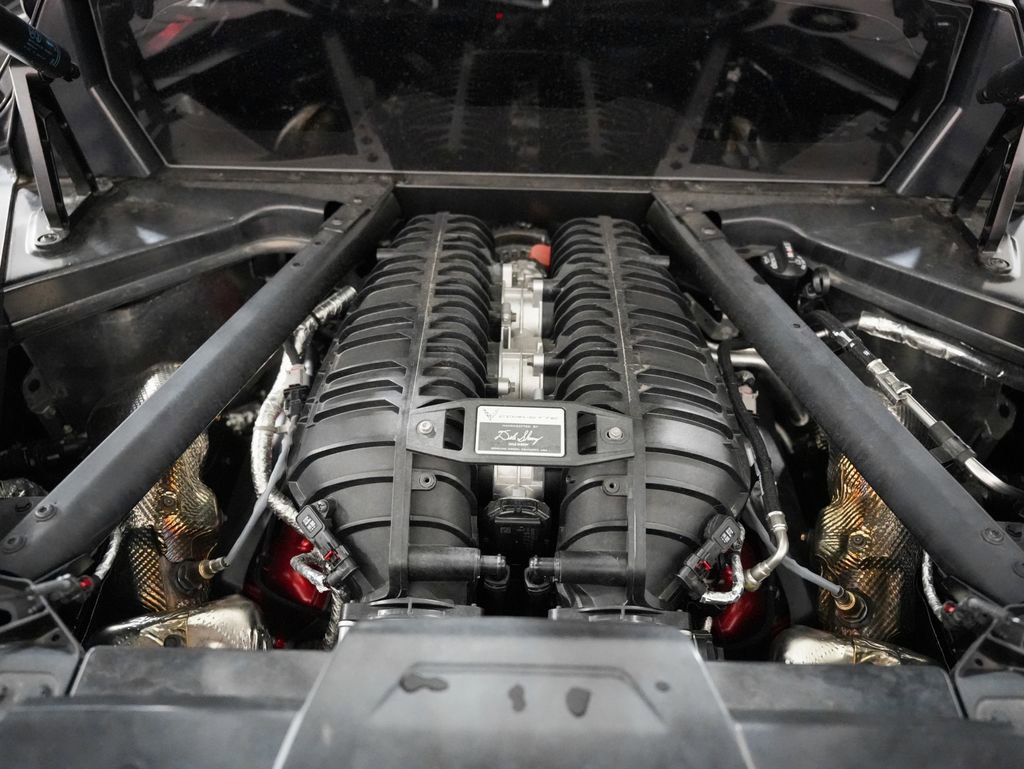 Used 2025 Chevrolet Corvette Z06 RWD image 36