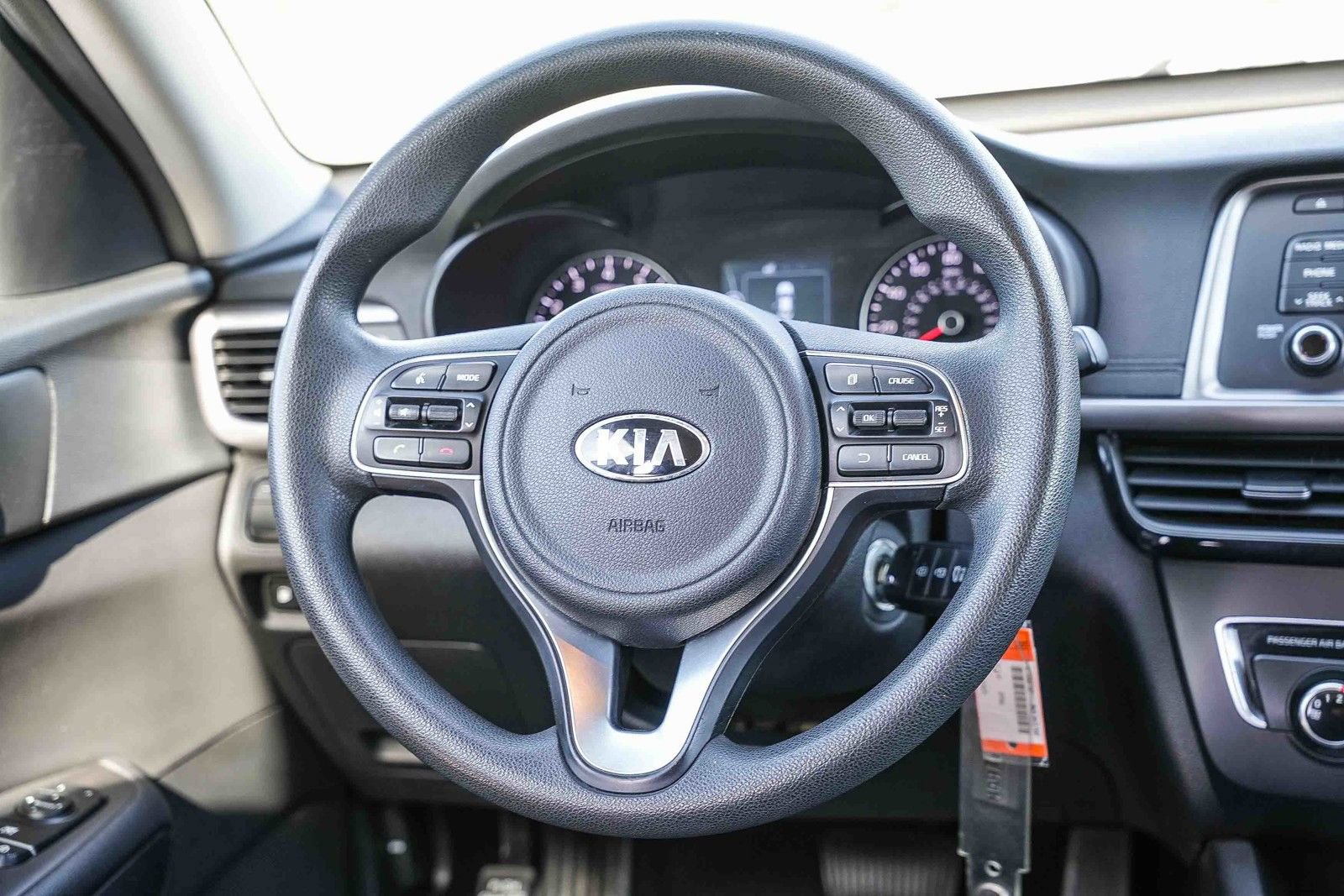 Used 2017 Kia Optima LX FWD image 15