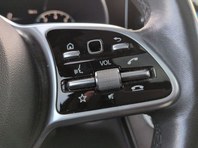 Used 2022 Mercedes-Benz GLC 300 4MATIC image 17