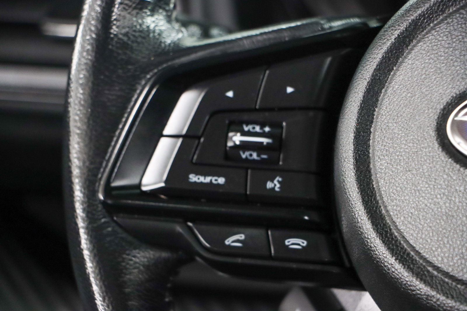 Used 2022 Subaru Ascent Onyx Edition image 13