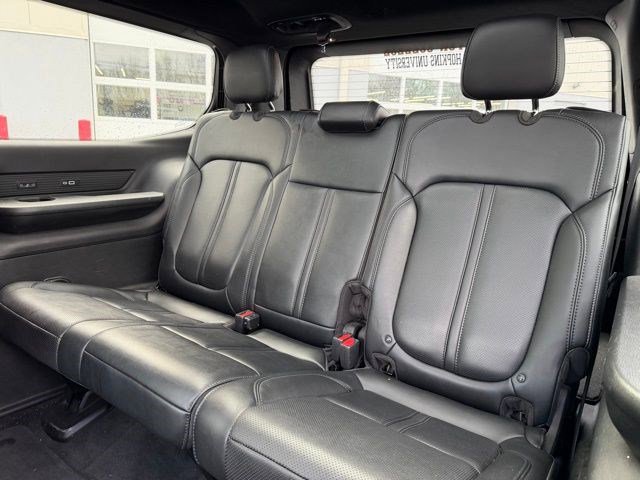 Used 2022 Jeep Wagoneer Series III image 23