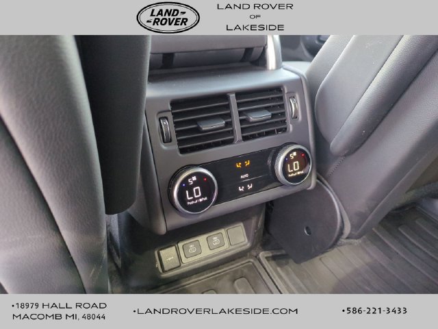 Used 2026 Land Rover Discovery S AWD/4WD image 13