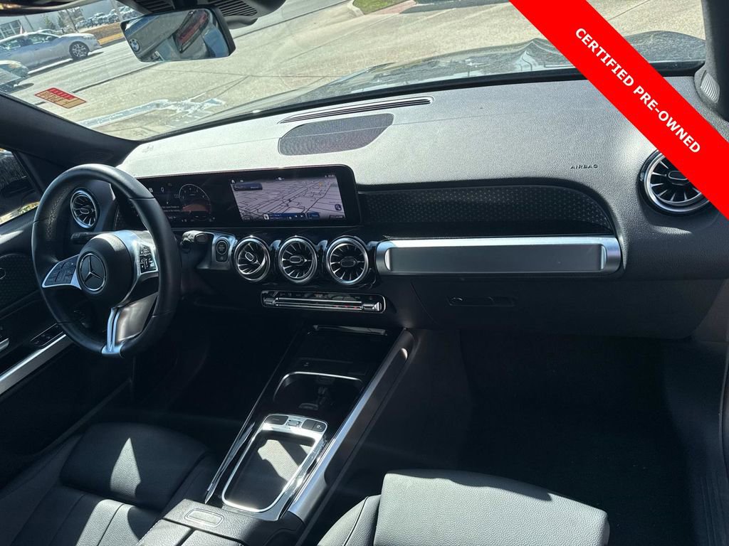 Used 2024 Mercedes-Benz GLB 250 image 11