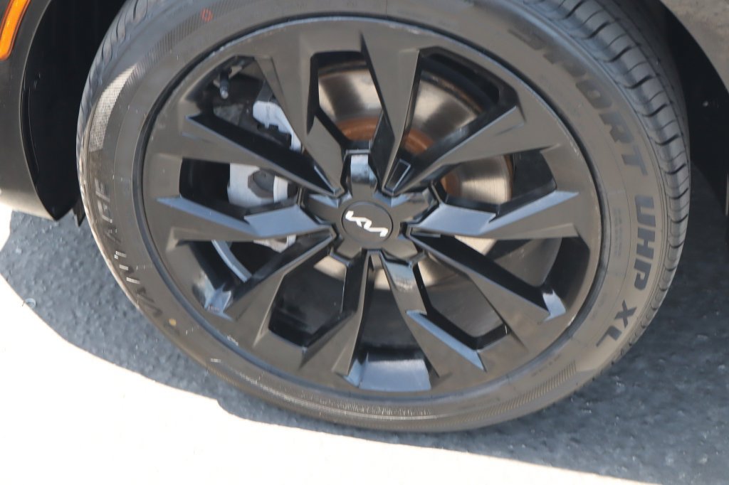 Used 2023 Kia Sorento SX FWD image 14