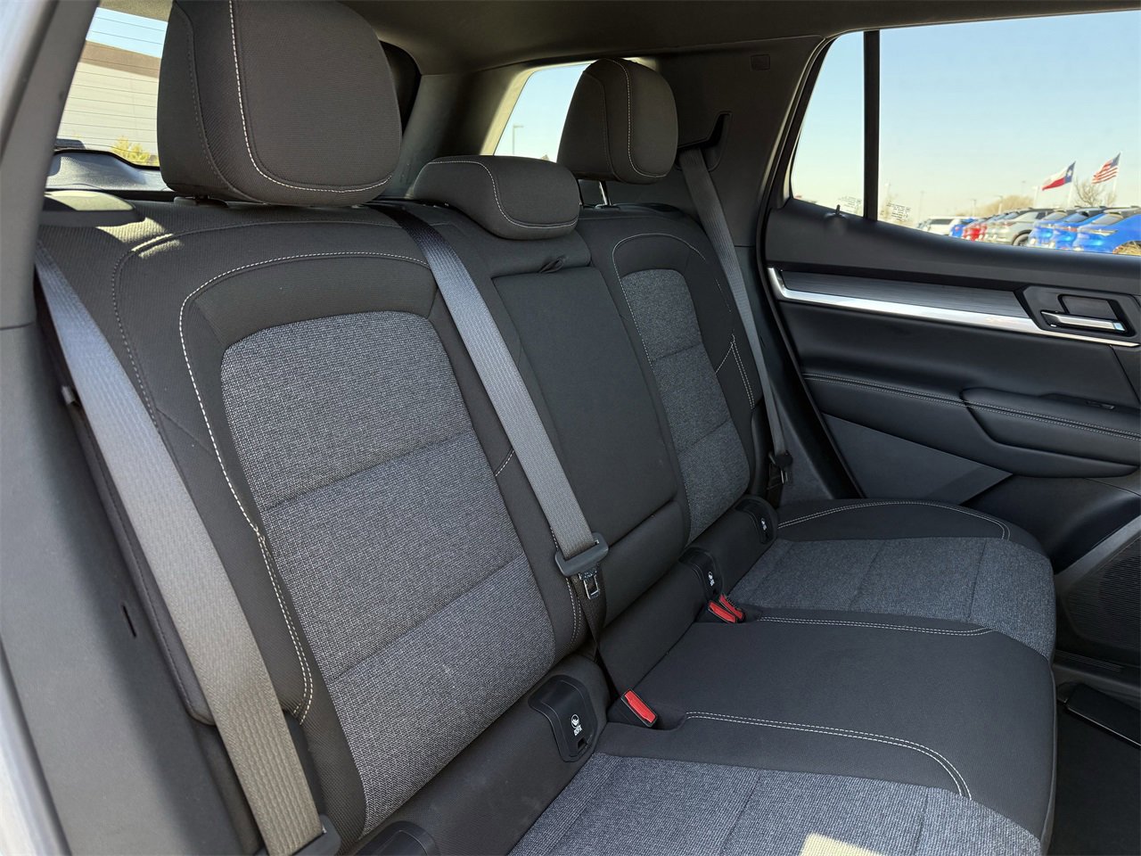 Used 2025 GMC Terrain Elevation image 25