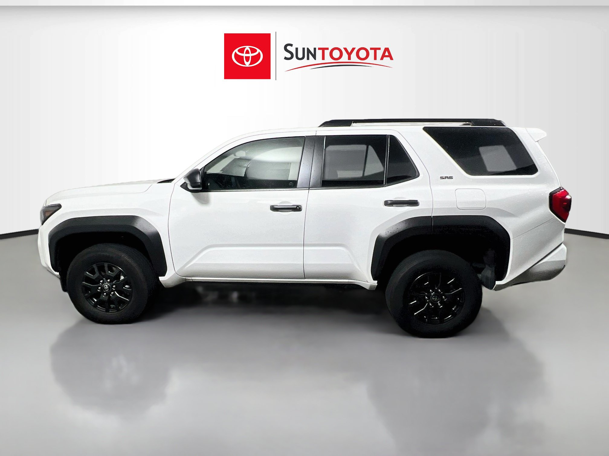 Used 2025 Toyota 4Runner SR5 AWD/4WD image 7