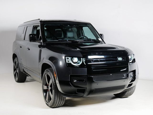Used 2024 Land Rover Defender 130 X AWD/4WD image 10