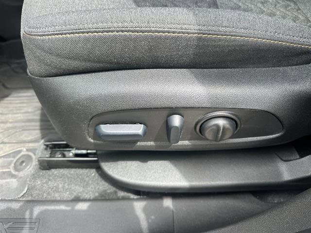 Used 2024 Chevrolet Equinox LT w/ LPO, Floor Liner Package AWD/4WD image 37