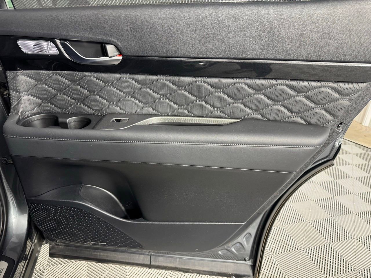 Used 2022 Hyundai Palisade Calligraphy w/ Winter Package FWD image 42