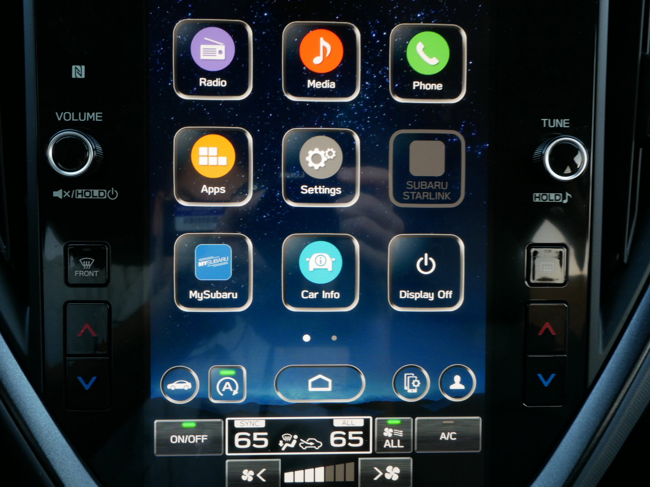 Used 2024 Subaru Crosstrek 2.5i Limited w/ Crosstrek Mirror Package image 27