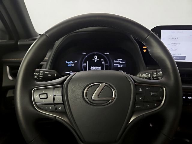 Used 2025 Lexus UX 300h AWD w/ Accessory Package (Z2) image 20
