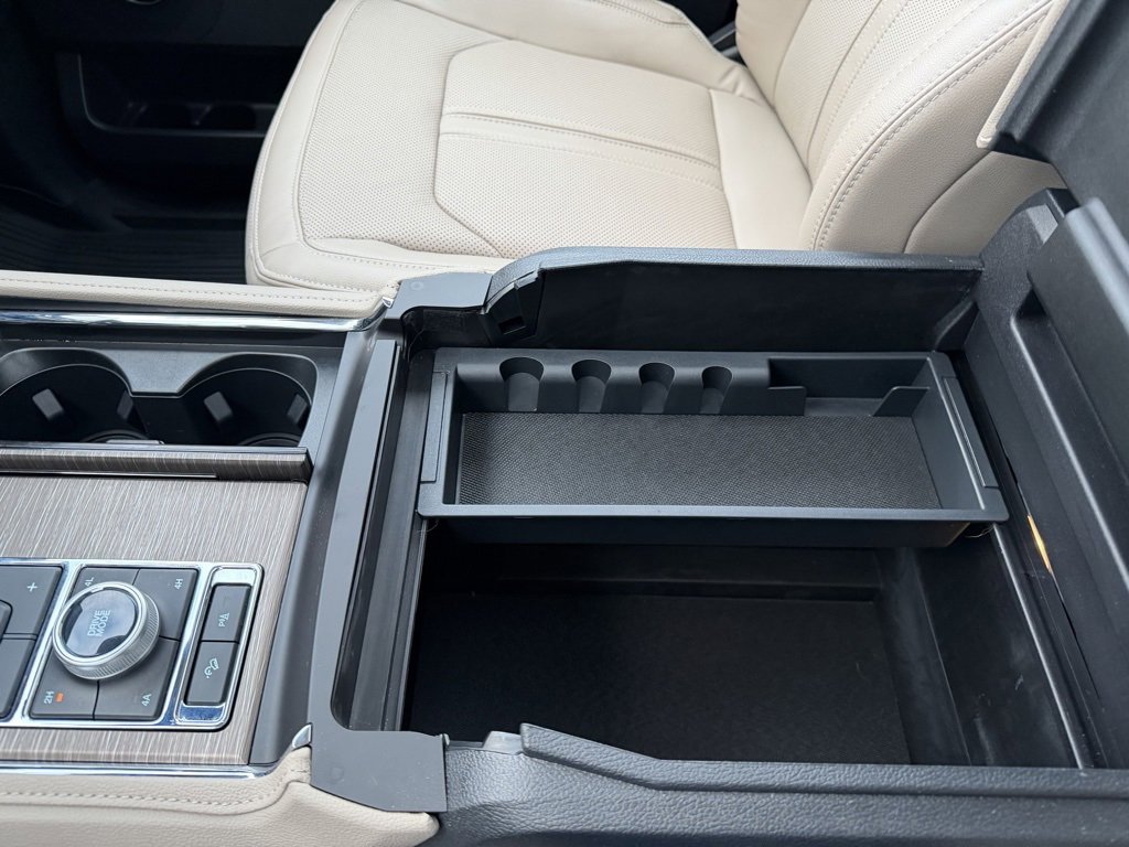 Used 2023 Ford Expedition Max Limited image 36