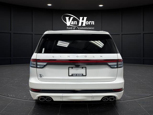Used 2025 Lincoln Aviator Reserve w/ Equipment Group 201A AWD/4WD image 6