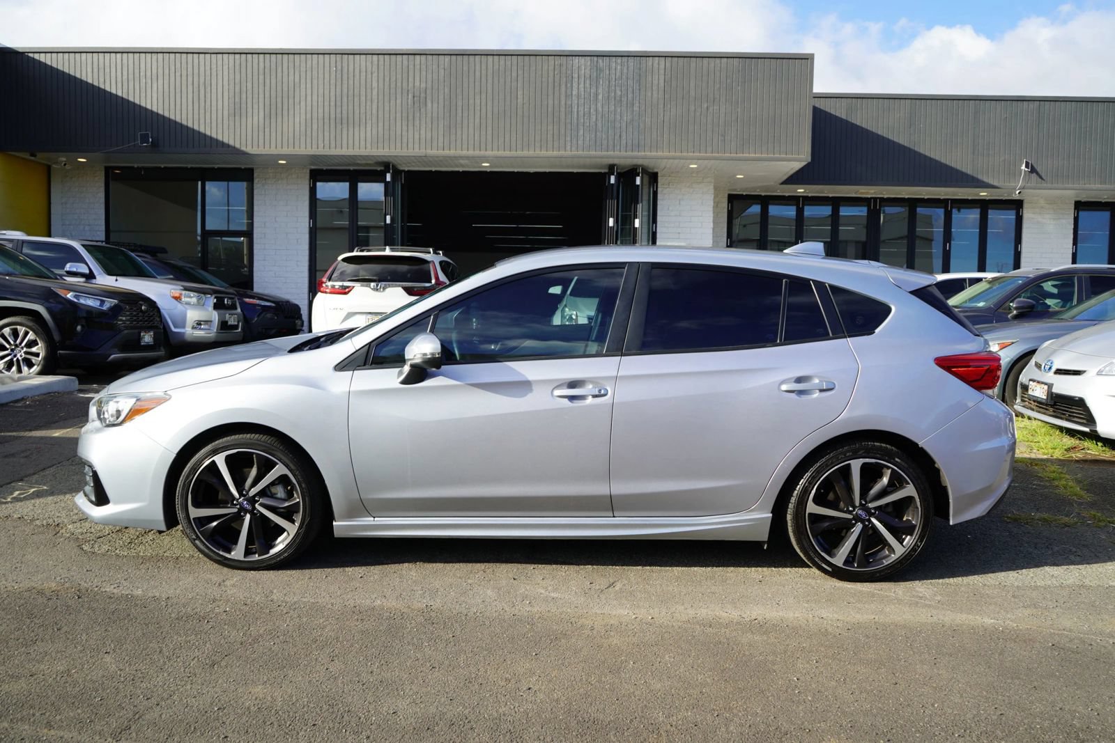 Used 2021 Subaru Impreza 2.0i Sport AWD/4WD image 2