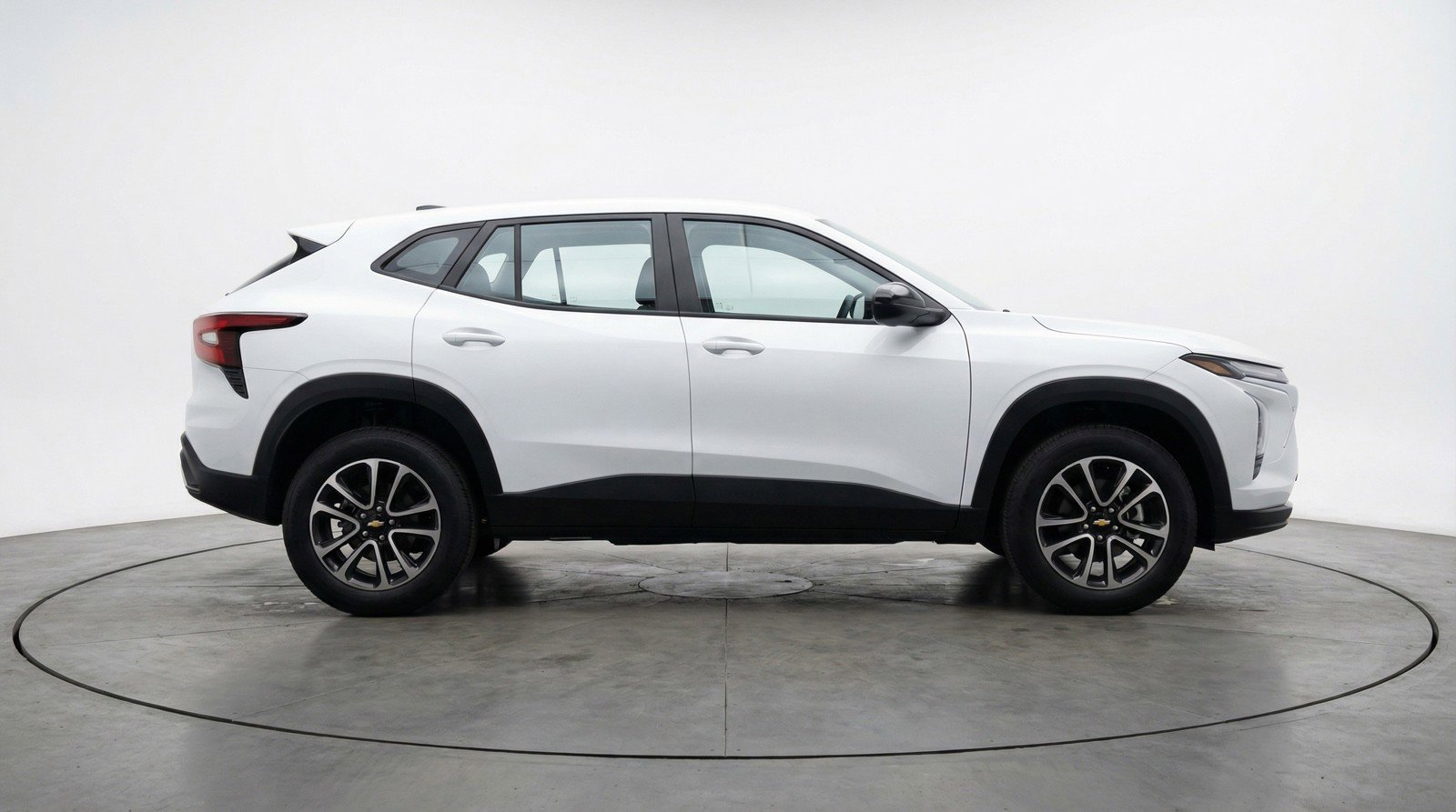 Used 2025 Chevrolet TrailBlazer LT FWD image 11