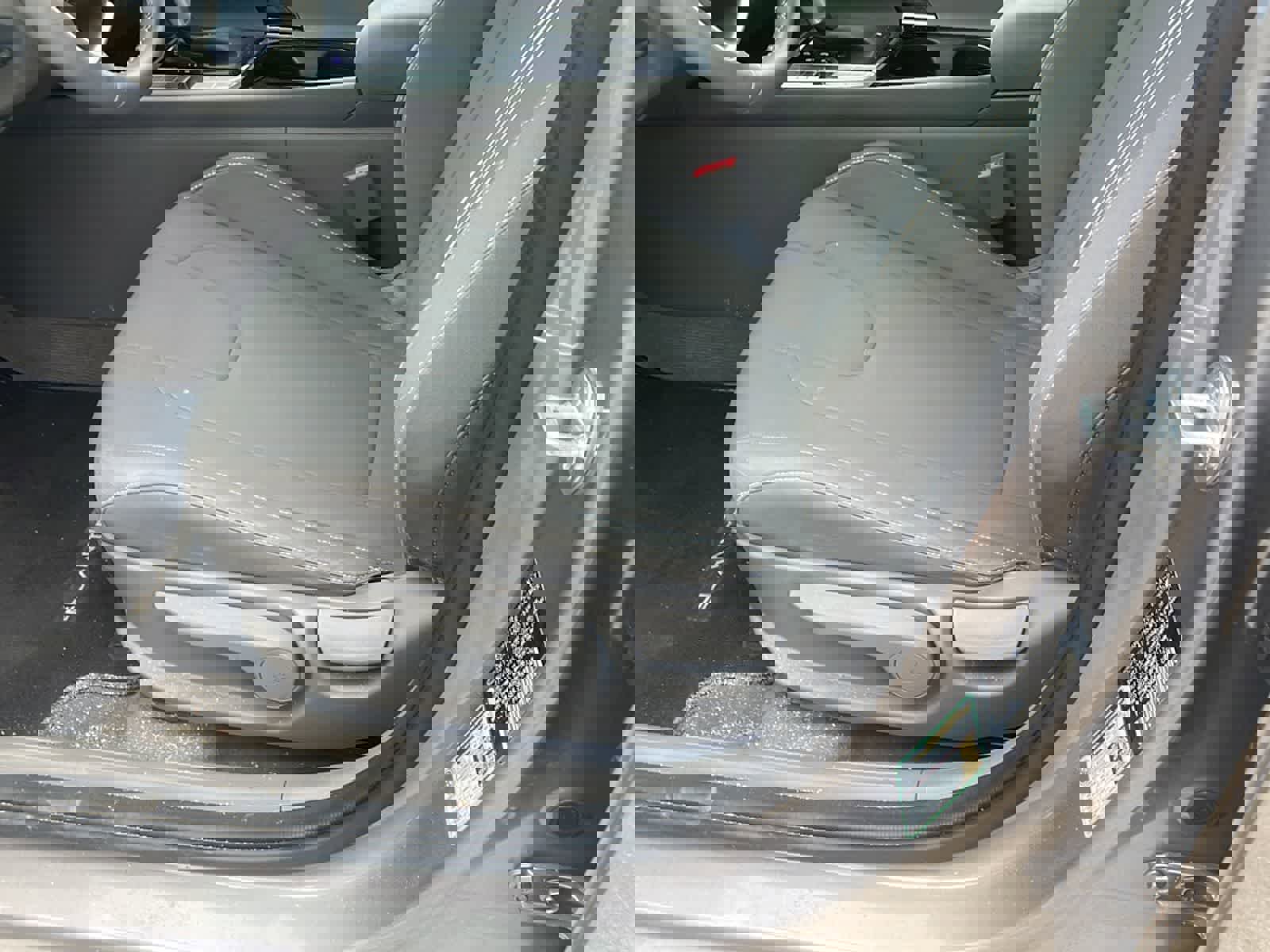 Used 2023 Hyundai Elantra SEL w/ Convenience Package FWD image 12