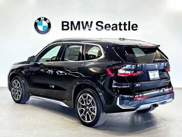Used 2025 BMW X1 xDrive28i w/ Convenience Package AWD/4WD image 4