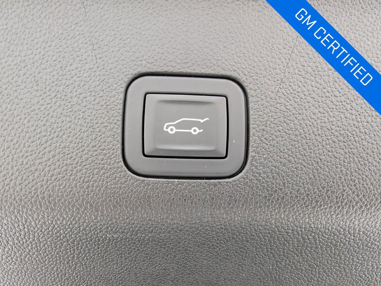 Used 2025 GMC Yukon AT4 Ultimate w/ LPO, Floor Liner Package image 43