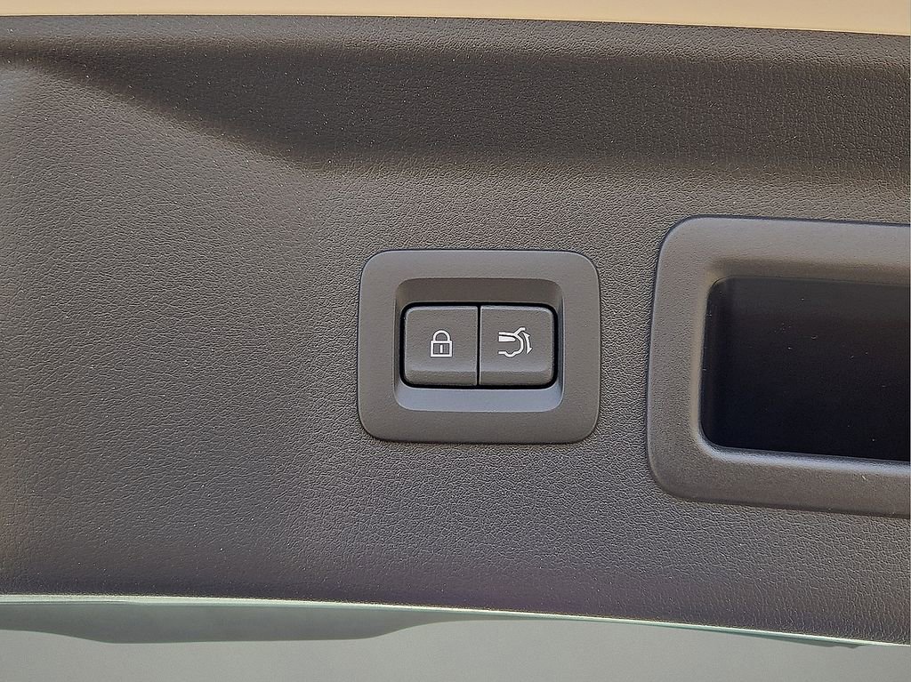 New 2026 MAZDA CX-90 Plug-In Hybrid w/ Preferred image 14