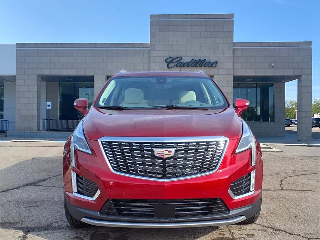 New 2026 Cadillac XT5 Premium Luxury image 2
